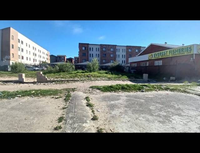 LAND FOR SALE IN SCOTTSDENE